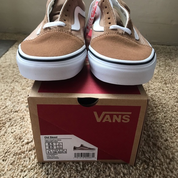 VANS | NEW Old School Tan Sneakers - Picture 3 of 6